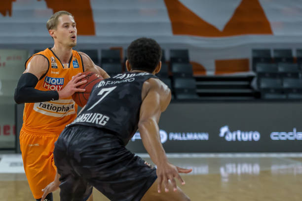 大连鲲城队 大连鲲城队