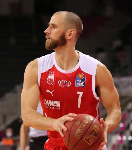 打破法甲年 打破法甲年