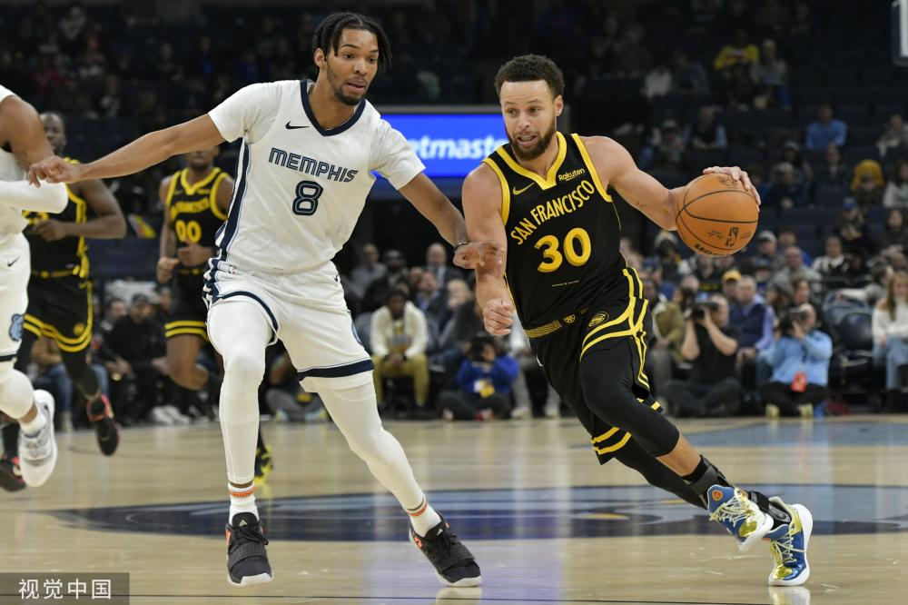 台上的竞争 台上的竞争